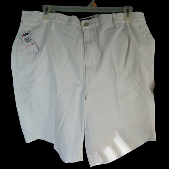 Chaps Other - Chaps size 40 men's white cotton shorts. NWT